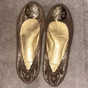 Tory Burch flats. Size: 8M